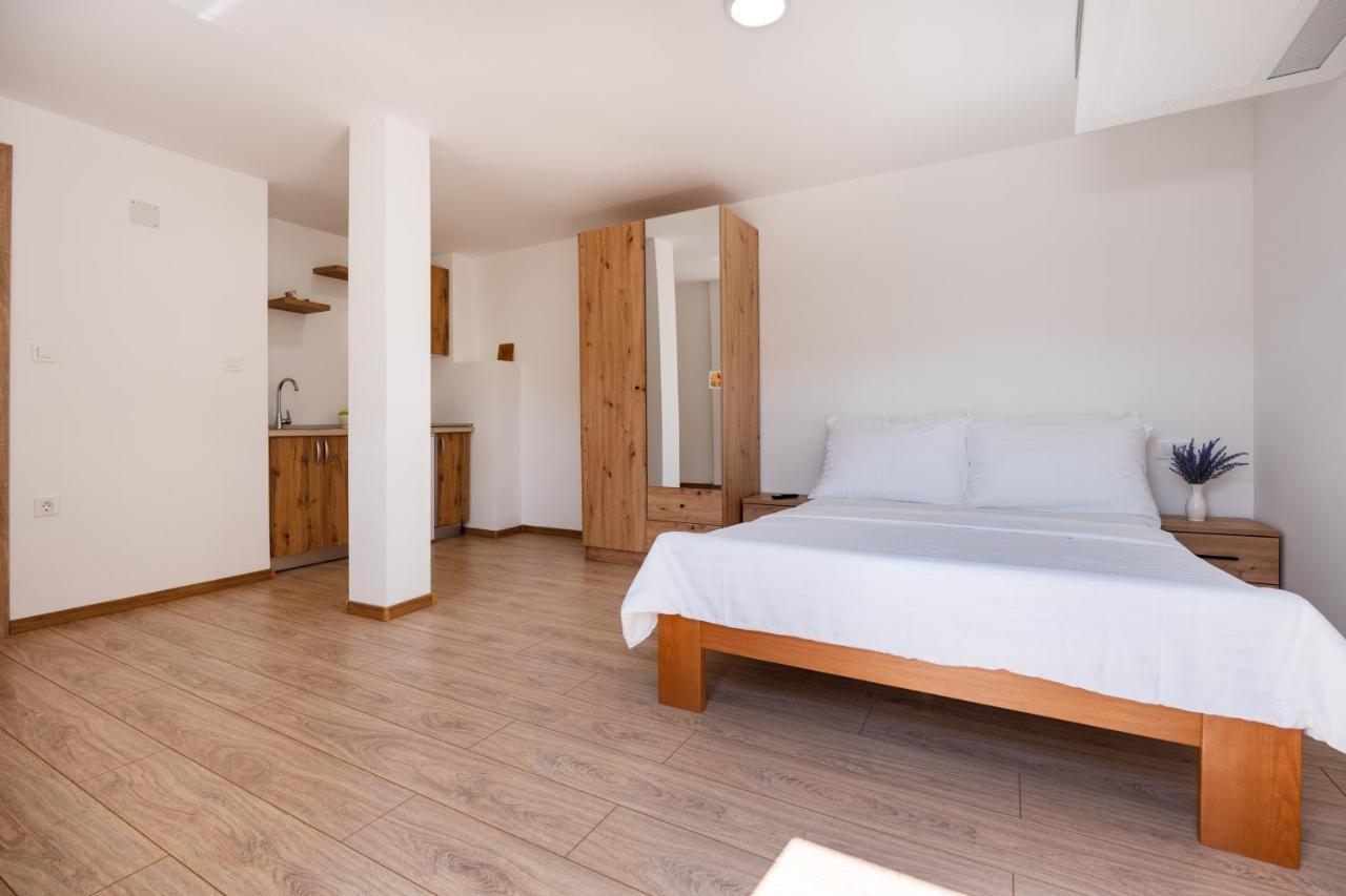 Apartments Budes ネウム エクステリア 写真