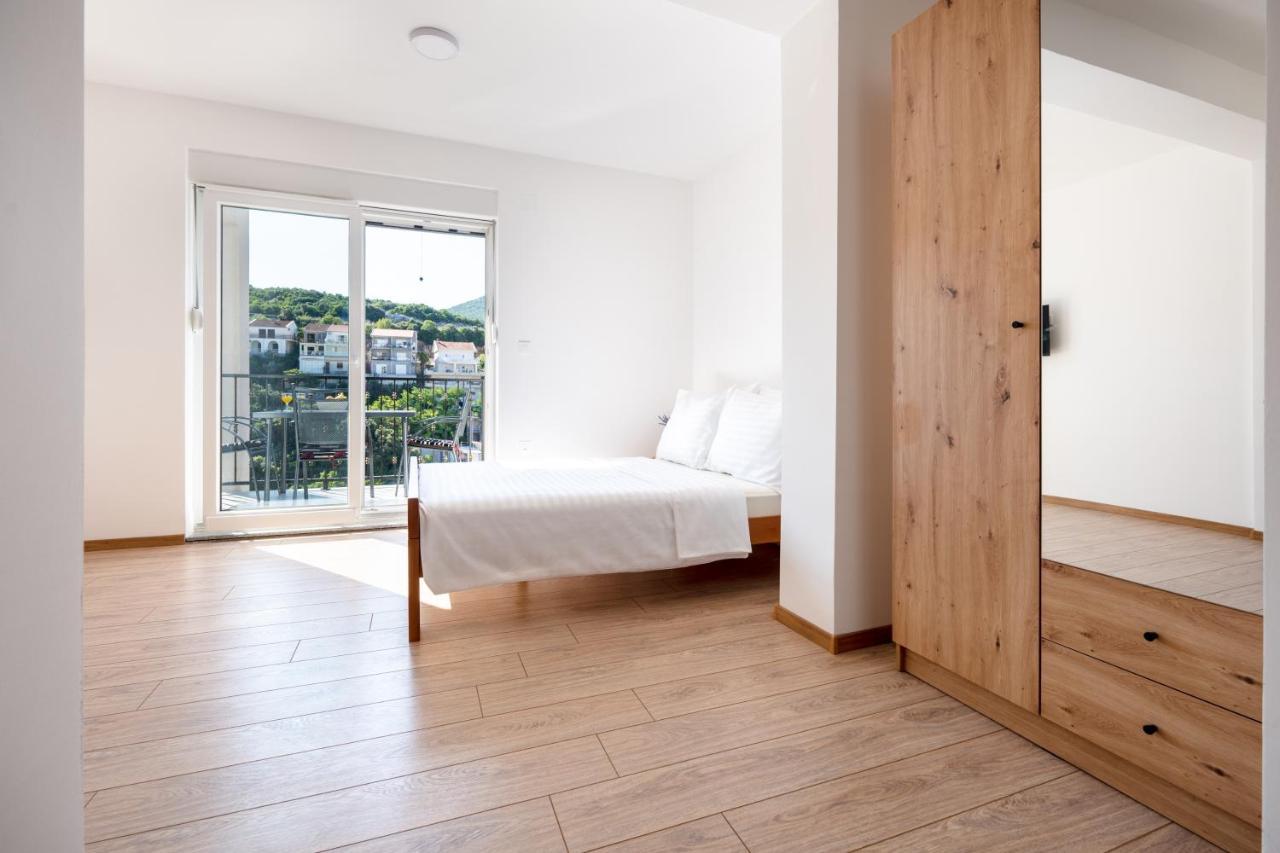 Apartments Budes ネウム エクステリア 写真