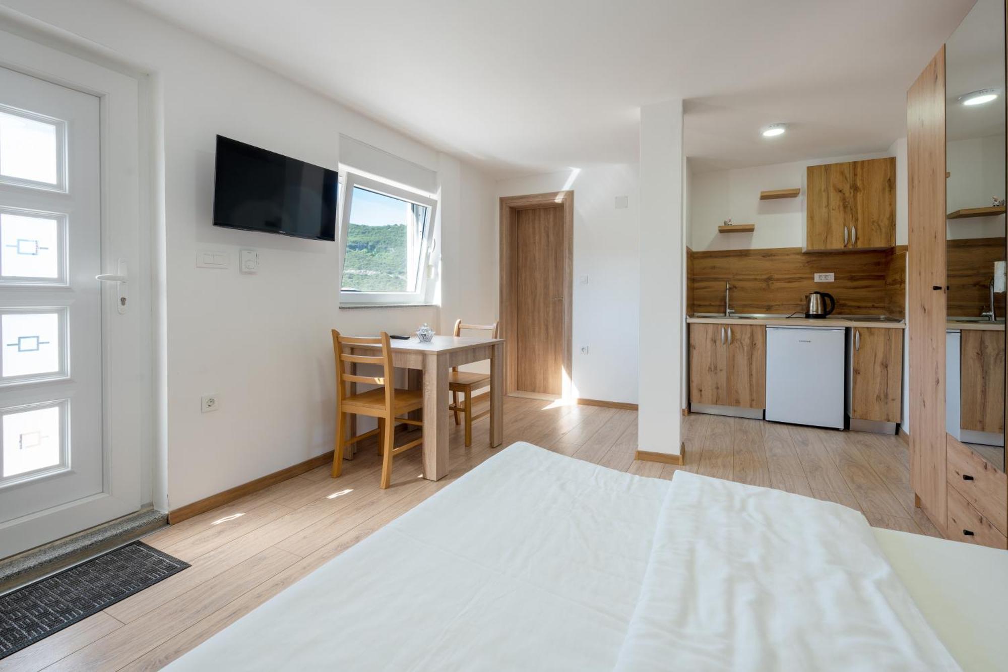 Apartments Budes ネウム エクステリア 写真