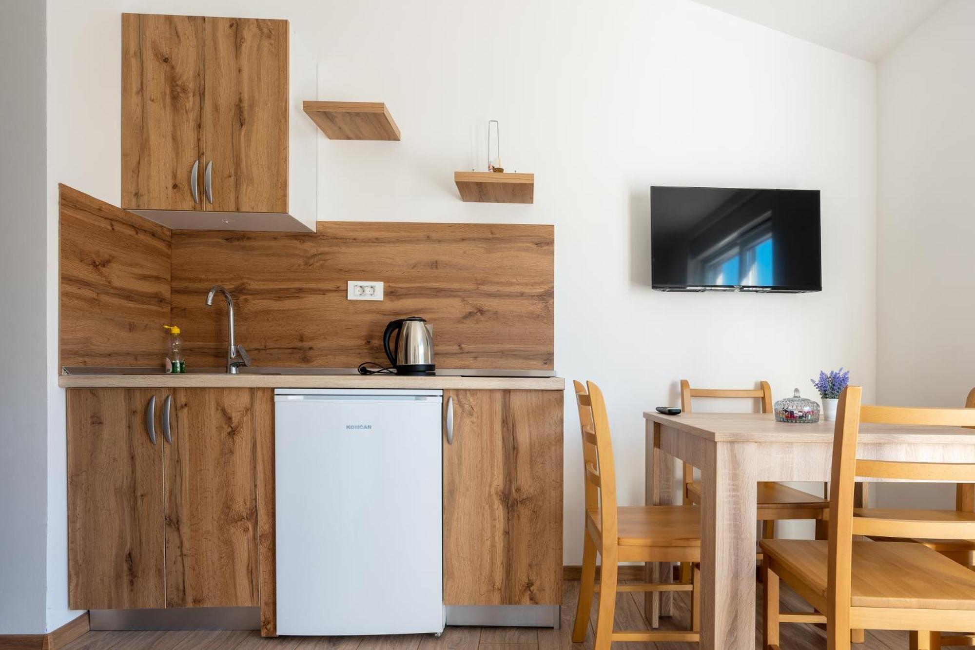 Apartments Budes ネウム エクステリア 写真